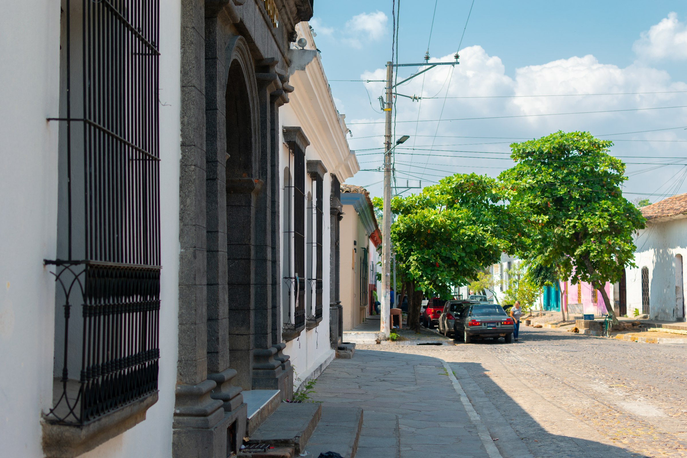 Una calle tranquila en Suchitoto